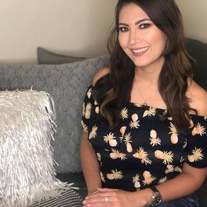 Meet your Posher, Evelyn